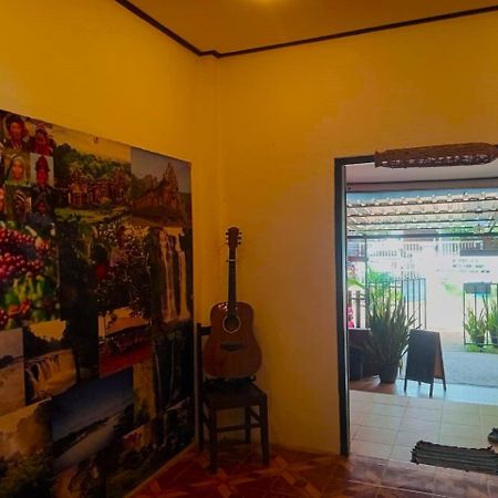 Dd Guest House Паксе Экстерьер фото